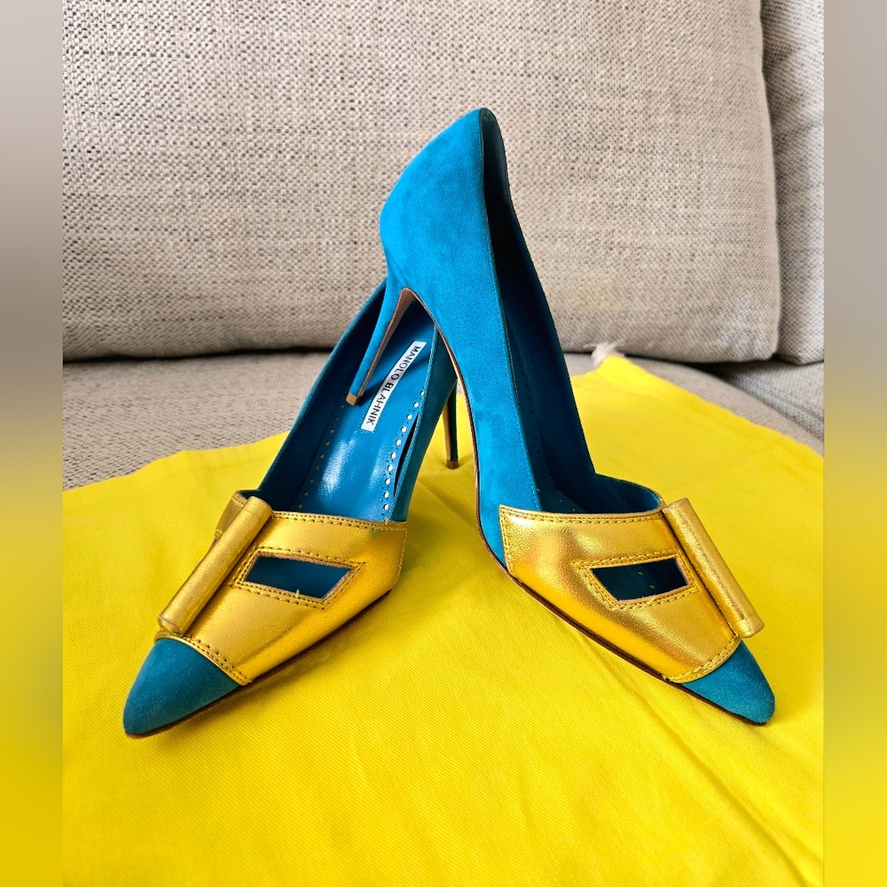 NWOB MANOLO BLAHNIK BB 90mm Blue Suede Stiletto Pumps Size:38